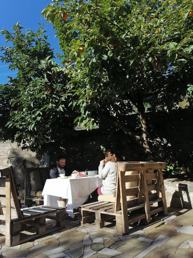 Elegaya Guest House Иджеван Екстериор снимка