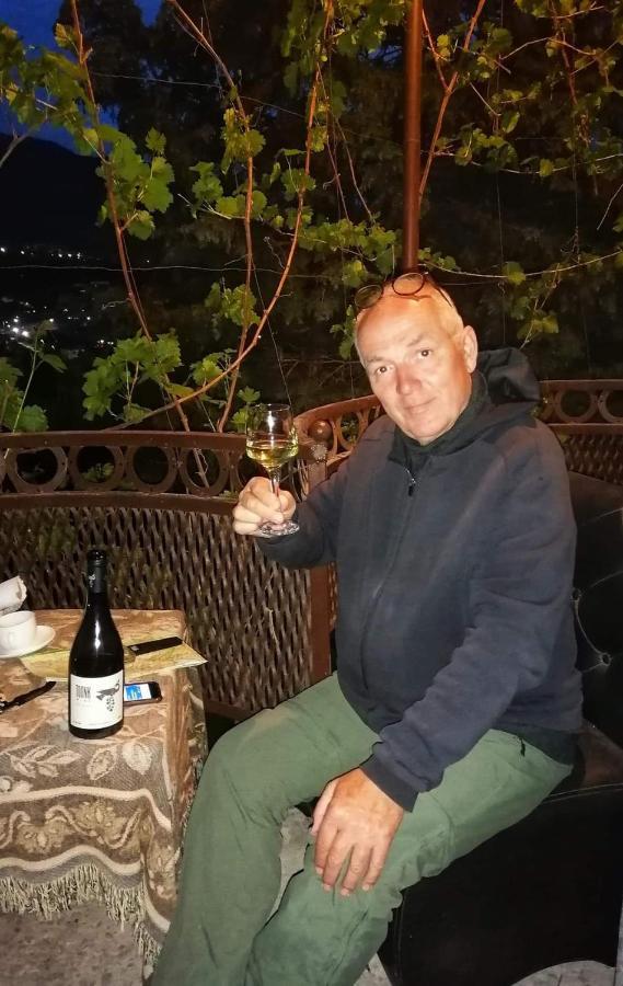 Elegaya Guest House Иджеван Екстериор снимка
