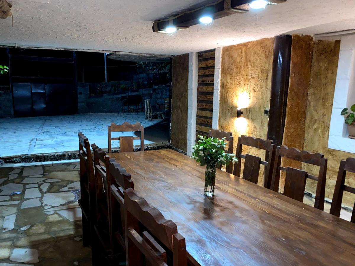 Elegaya Guest House Иджеван Екстериор снимка